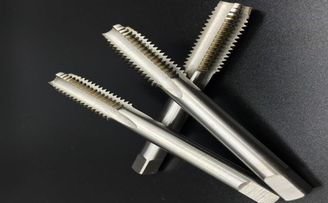 HSS straight flute taps
